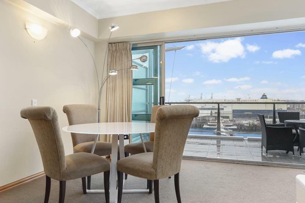 Princes Wharf Waterfront 2 Bed Rooms Apartment Viaduct Cbd オークランド エクステリア 写真
